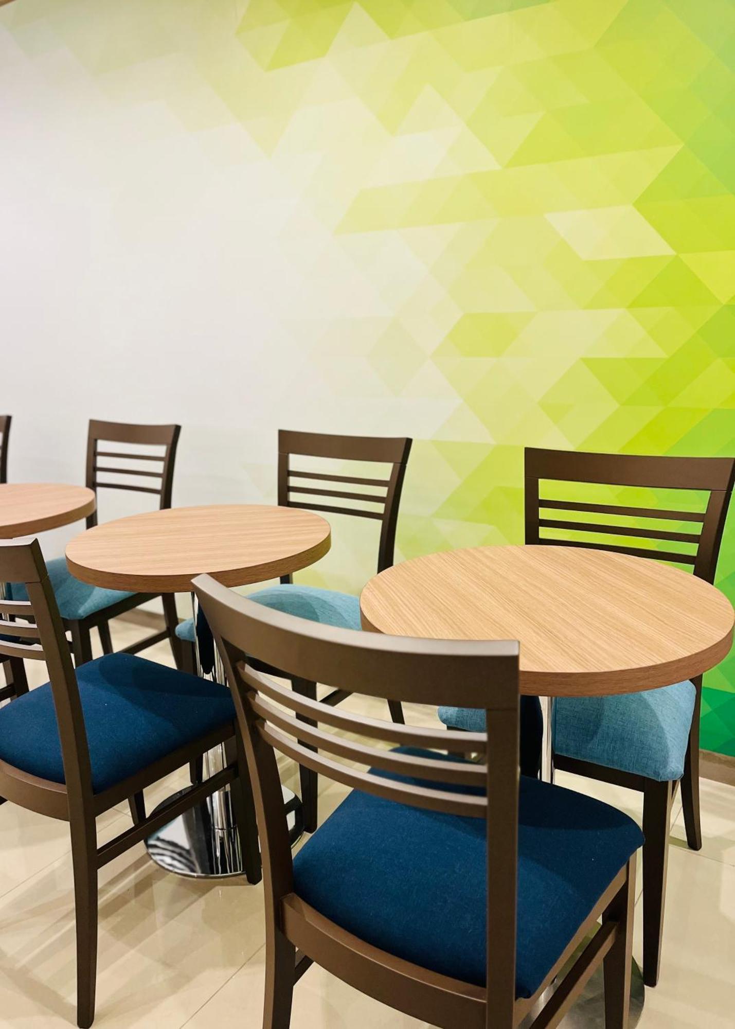Holiday Inn Express Rosario By Ihg Exterior photo