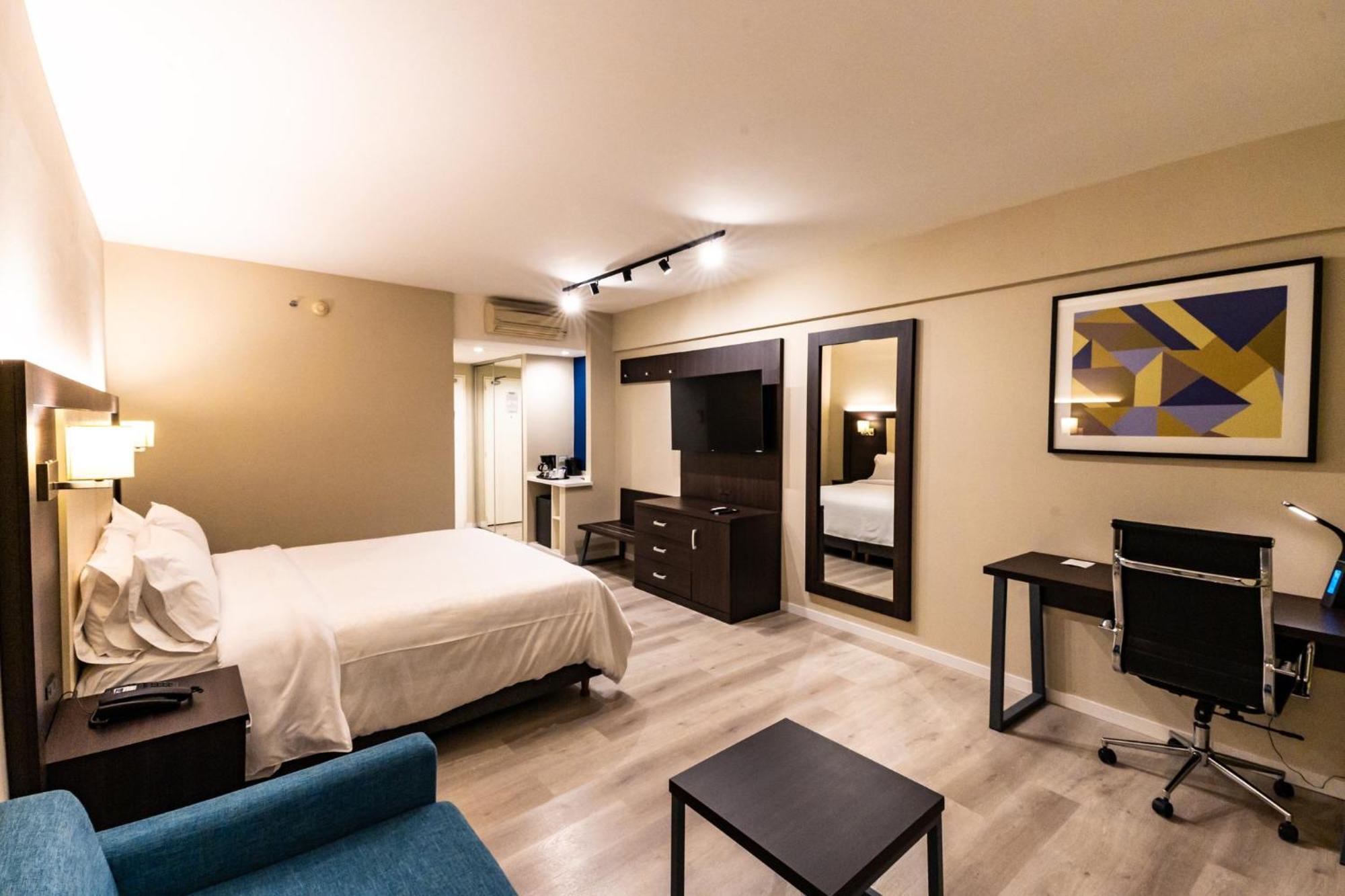Holiday Inn Express Rosario By Ihg Exterior photo