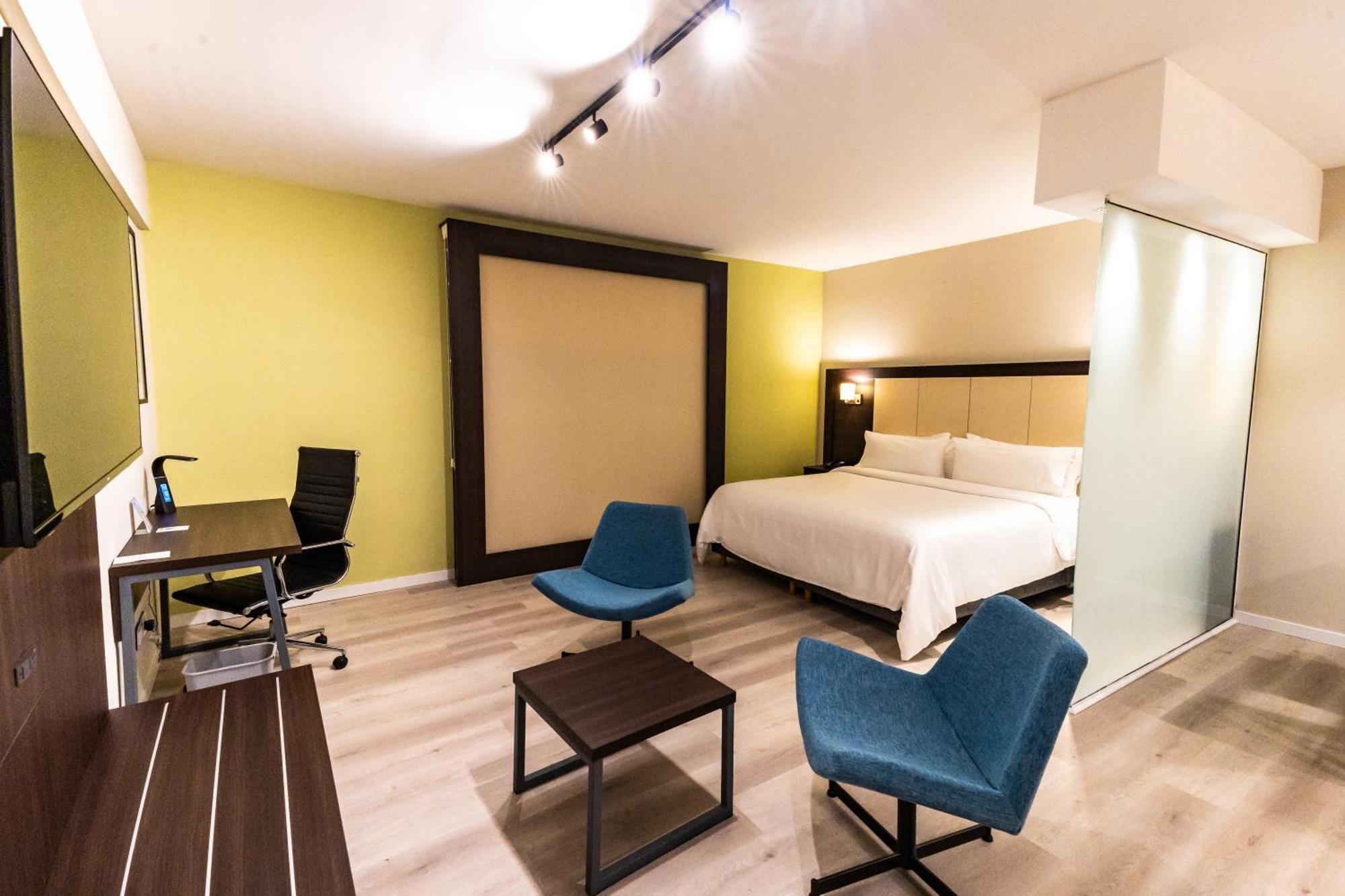 Holiday Inn Express Rosario By Ihg Exterior photo